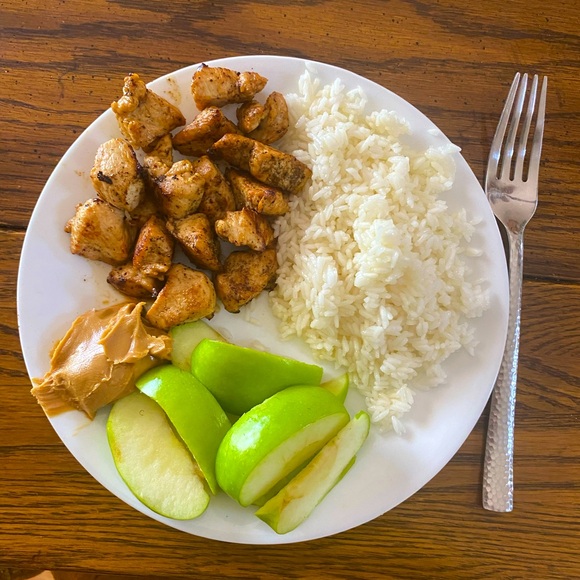 Meet your Posher, Ava - Picture 1 of 1